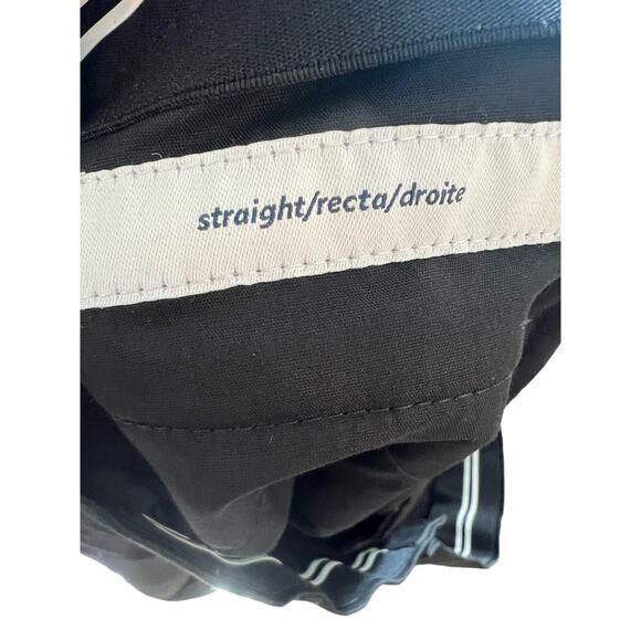 Amazon Essentials Men's Black Straight Everyday/Golf Pants 42W X 34L (XXL) NWT - Picture 4 of 11